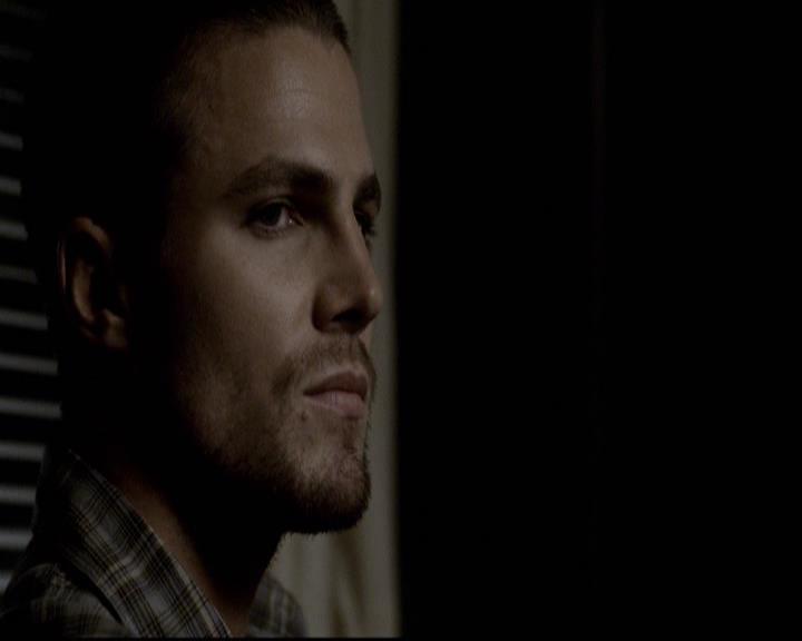 VampireDiariesWorld-dot-org_2x13DaddyIssues1999.jpg