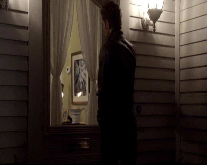 VampireDiariesWorld-dot-org_2x13DaddyIssues2020.jpg