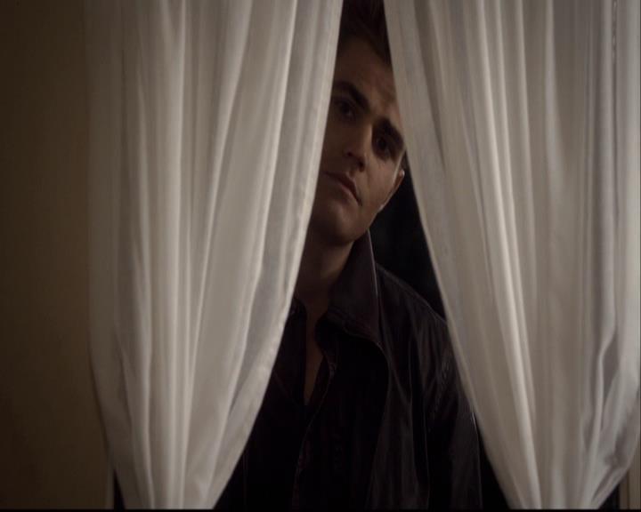VampireDiariesWorld-dot-org_2x13DaddyIssues2022.jpg