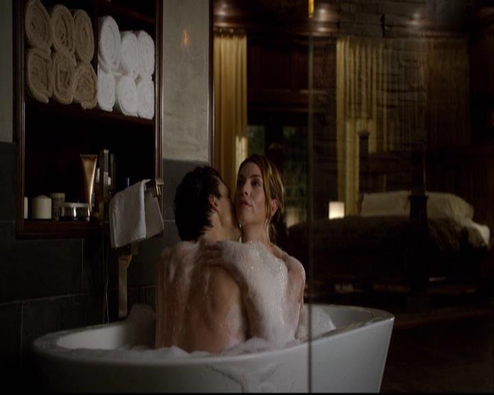 VampireDiariesWorld-dot-org_2x13DaddyIssues2083.jpg