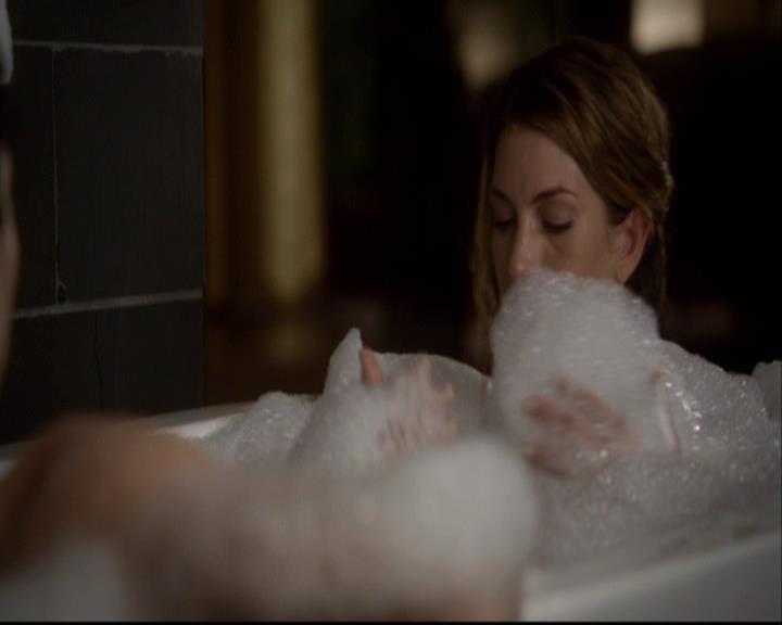 VampireDiariesWorld-dot-org_2x13DaddyIssues2103.jpg