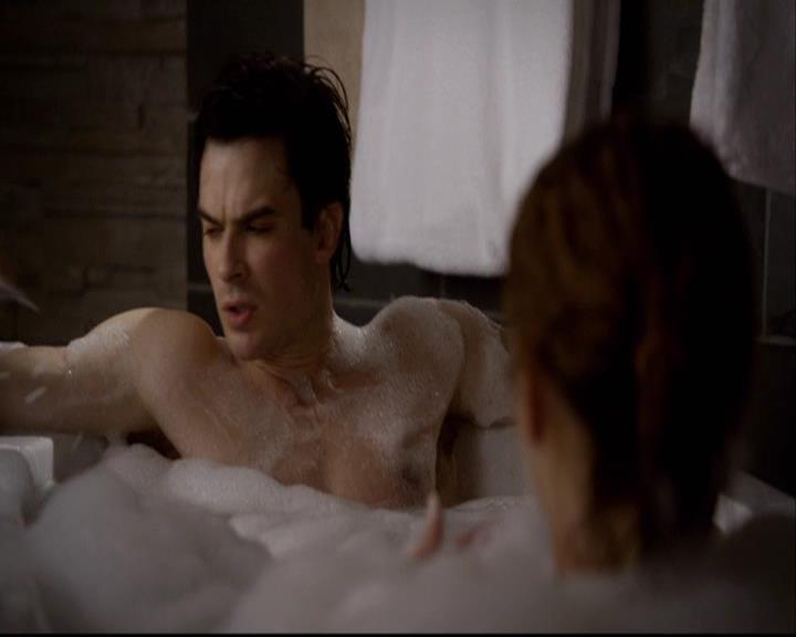 VampireDiariesWorld-dot-org_2x13DaddyIssues2105.jpg