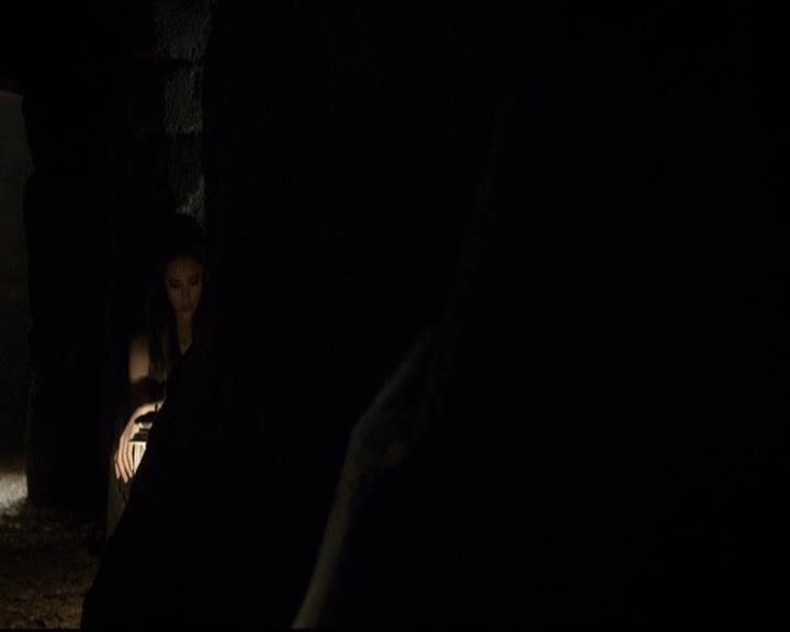 VampireDiariesWorld-dot-org_2x13DaddyIssues2225.jpg
