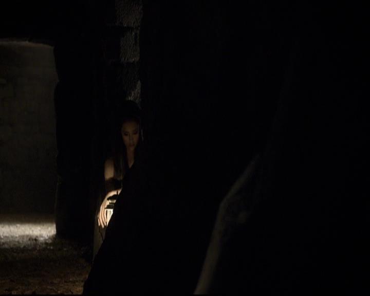 VampireDiariesWorld-dot-org_2x13DaddyIssues2227.jpg