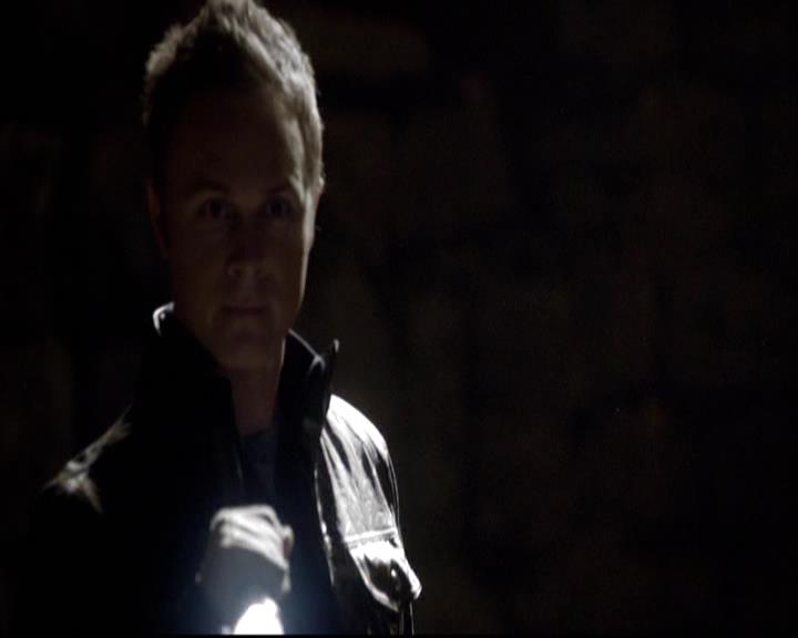 VampireDiariesWorld-dot-org_2x13DaddyIssues2248.jpg