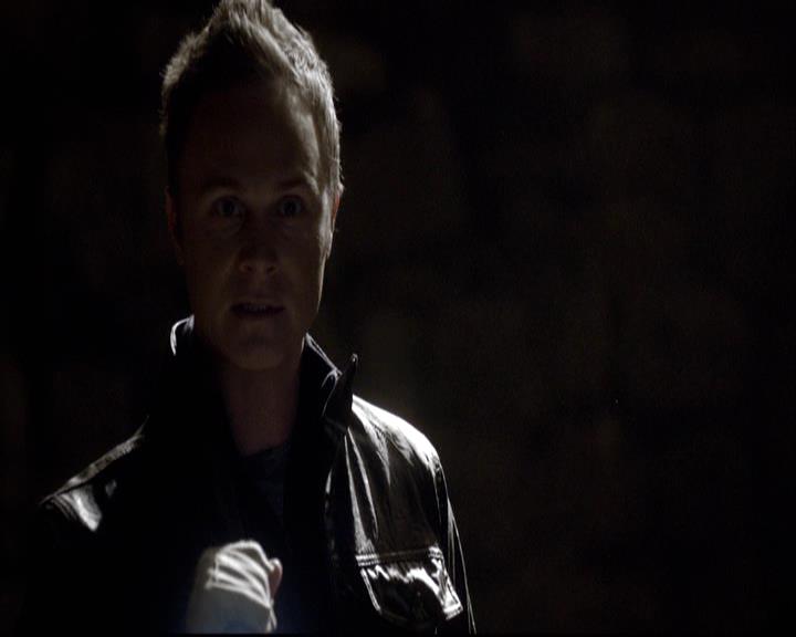 VampireDiariesWorld-dot-org_2x13DaddyIssues2251.jpg