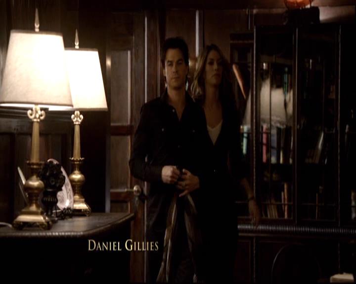 VampireDiariesWorld-dot-org_2x14CryingWolf0140.jpg