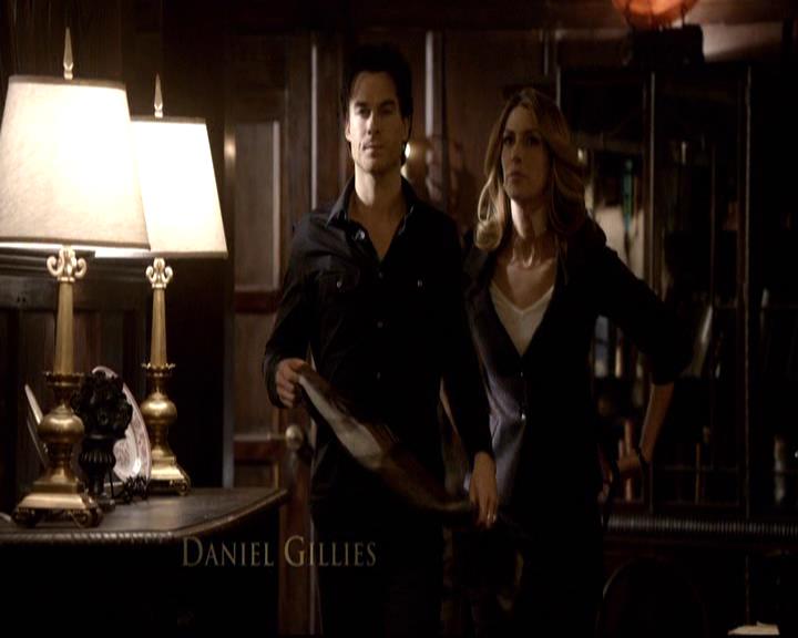 VampireDiariesWorld-dot-org_2x14CryingWolf0141.jpg