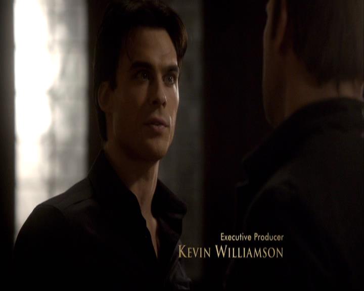 VampireDiariesWorld-dot-org_2x14CryingWolf0210.jpg