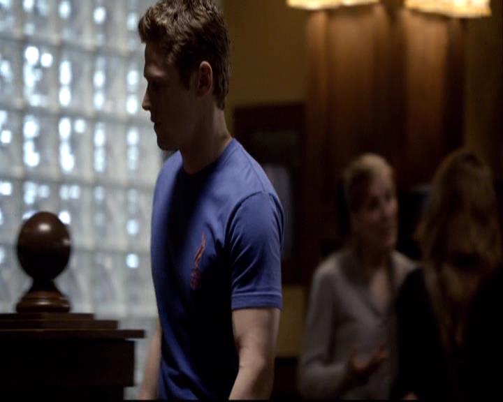 VampireDiariesWorld-dot-org_2x14CryingWolf0239.jpg