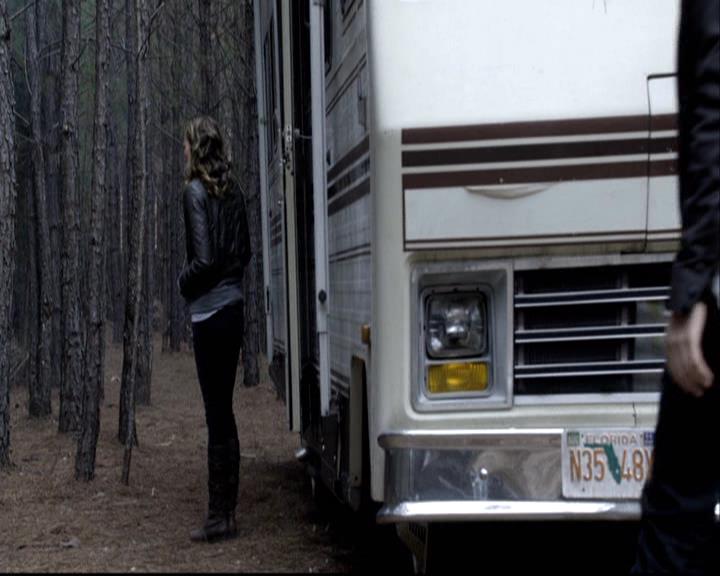 VampireDiariesWorld-dot-org_2x14CryingWolf0254.jpg