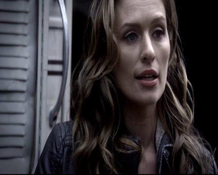 VampireDiariesWorld-dot-org_2x14CryingWolf0301.jpg