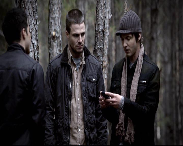 VampireDiariesWorld-dot-org_2x14CryingWolf0328.jpg