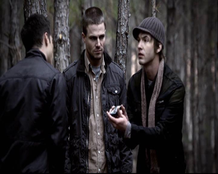 VampireDiariesWorld-dot-org_2x14CryingWolf0331.jpg