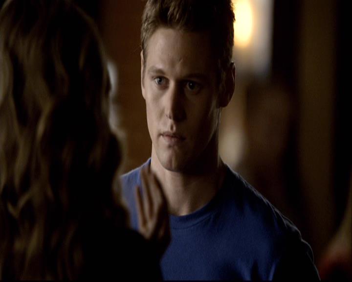 VampireDiariesWorld-dot-org_2x14CryingWolf0378.jpg