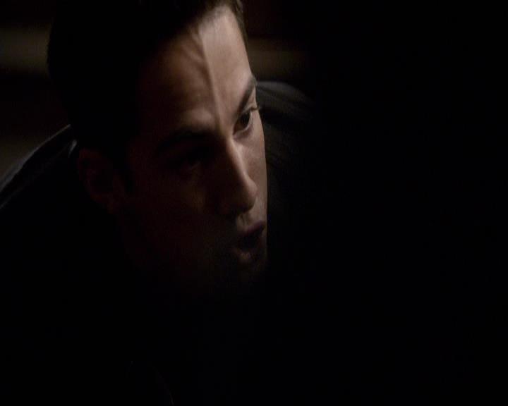VampireDiariesWorld-dot-org_2x14CryingWolf0402.jpg