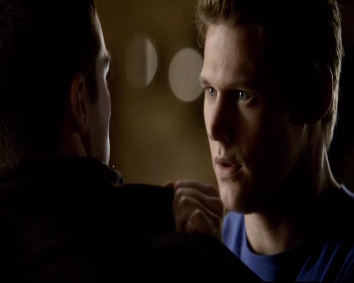 VampireDiariesWorld-dot-org_2x14CryingWolf0421.jpg