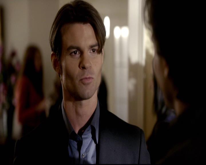VampireDiariesWorld-dot-org_2x14CryingWolf0611.jpg