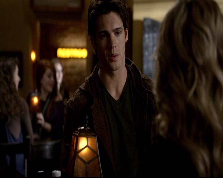 VampireDiariesWorld-dot-org_2x14CryingWolf0632.jpg
