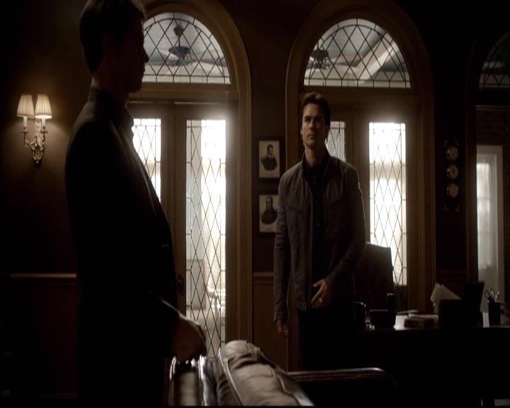 VampireDiariesWorld-dot-org_2x14CryingWolf0790.jpg