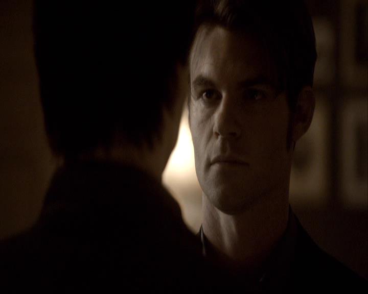 VampireDiariesWorld-dot-org_2x14CryingWolf0808.jpg
