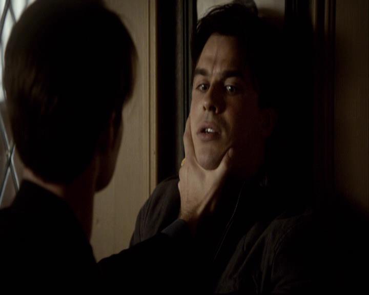 VampireDiariesWorld-dot-org_2x14CryingWolf0816.jpg