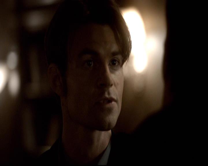 VampireDiariesWorld-dot-org_2x14CryingWolf0826.jpg