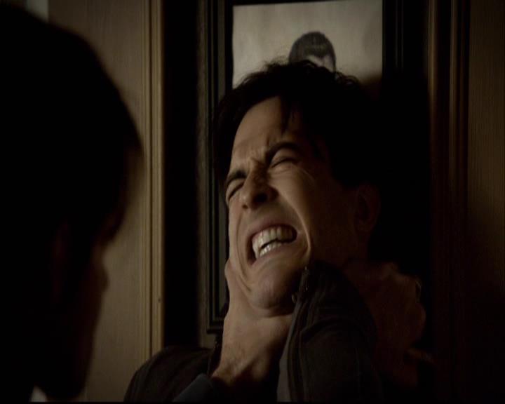 VampireDiariesWorld-dot-org_2x14CryingWolf0829.jpg