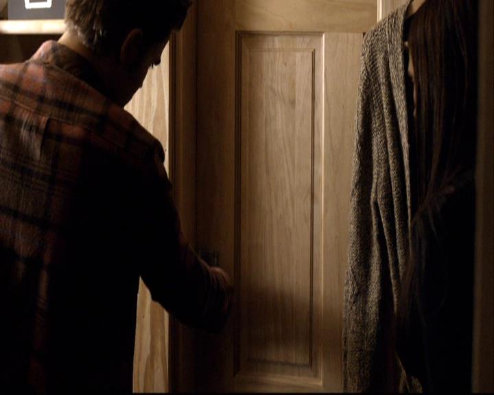 VampireDiariesWorld-dot-org_2x14CryingWolf0977.jpg