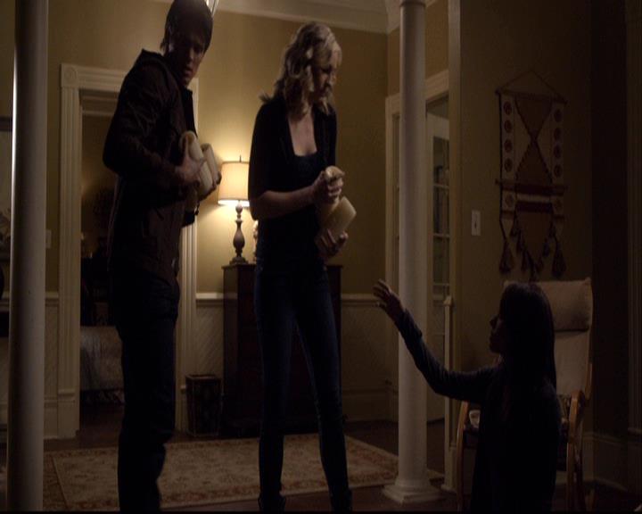 VampireDiariesWorld-dot-org_2x14CryingWolf1002.jpg