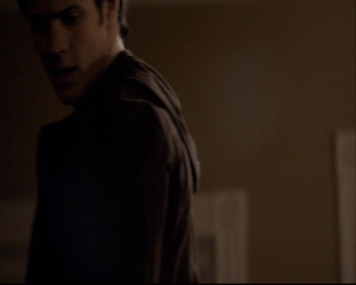 VampireDiariesWorld-dot-org_2x14CryingWolf1006.jpg