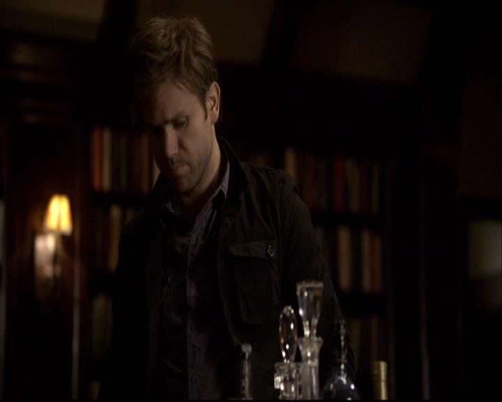 VampireDiariesWorld-dot-org_2x14CryingWolf1101.jpg