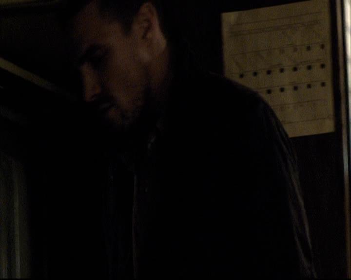 VampireDiariesWorld-dot-org_2x14CryingWolf1225.jpg
