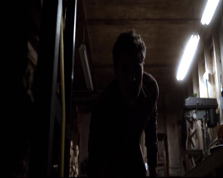 VampireDiariesWorld-dot-org_2x14CryingWolf1525.jpg