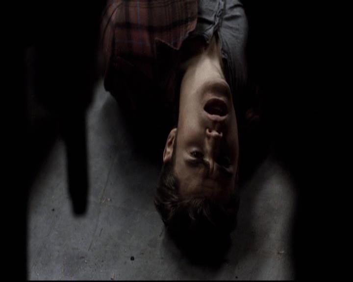 VampireDiariesWorld-dot-org_2x14CryingWolf1534.jpg