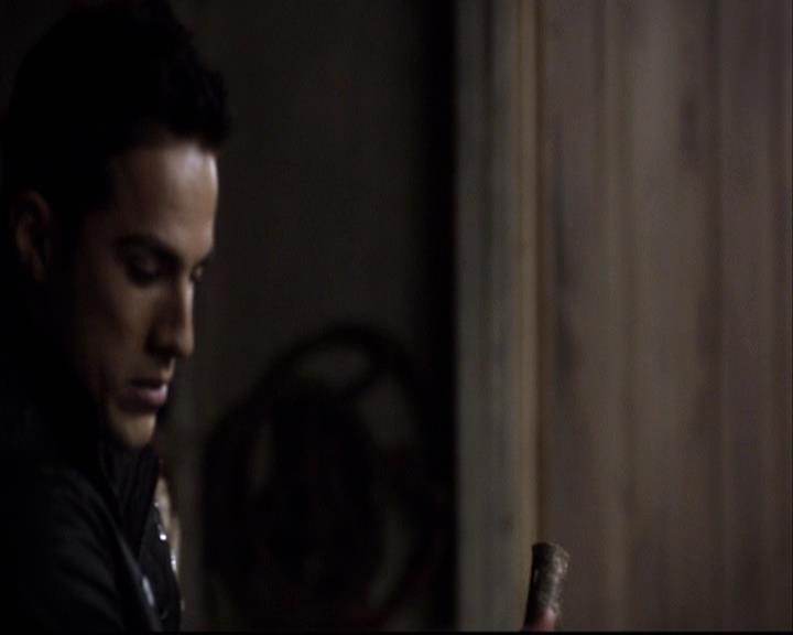 VampireDiariesWorld-dot-org_2x14CryingWolf1546.jpg