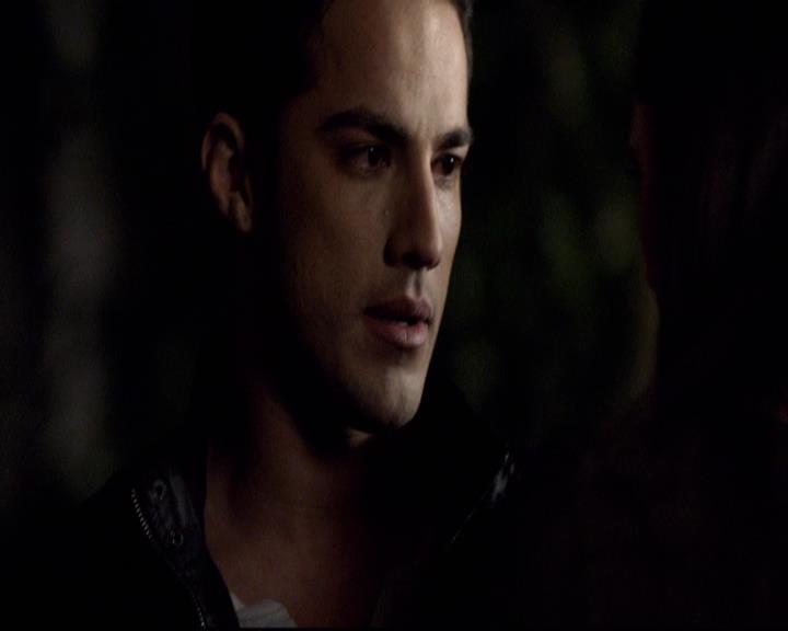 VampireDiariesWorld-dot-org_2x14CryingWolf1773.jpg