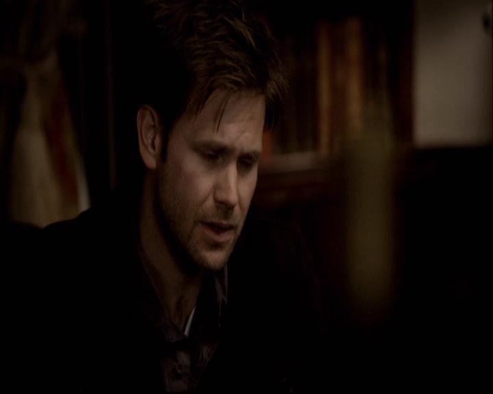 VampireDiariesWorld-dot-org_2x14CryingWolf1923.jpg