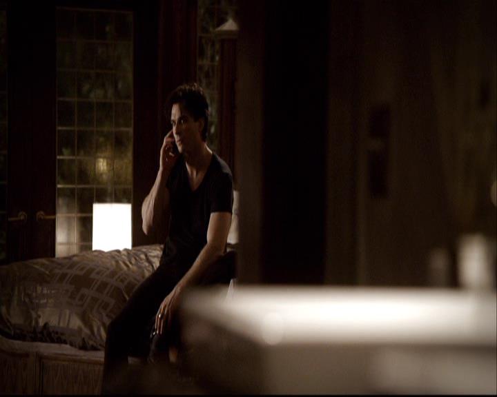 VampireDiariesWorld-dot-org_2x14CryingWolf1930.jpg