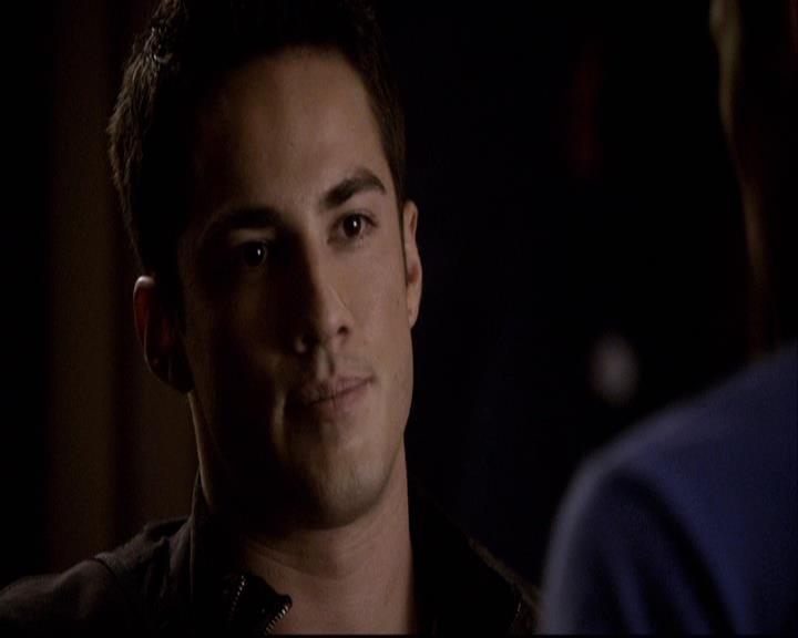 VampireDiariesWorld-dot-org_2x14CryingWolf2134.jpg