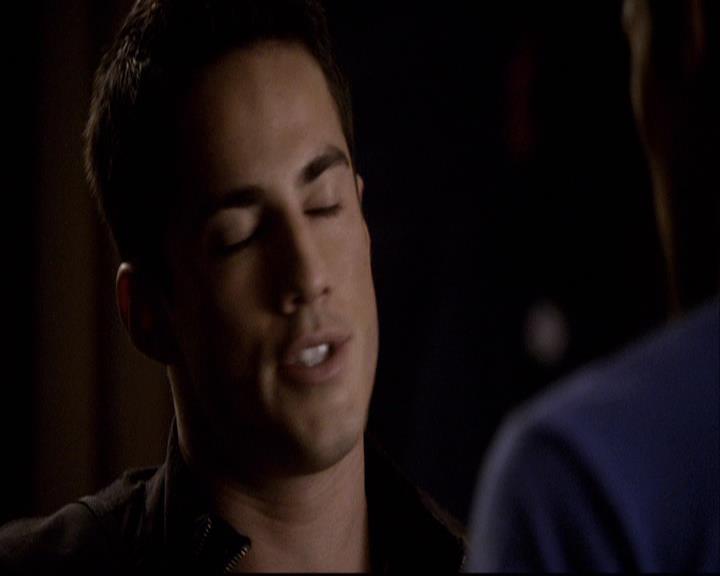 VampireDiariesWorld-dot-org_2x14CryingWolf2135.jpg