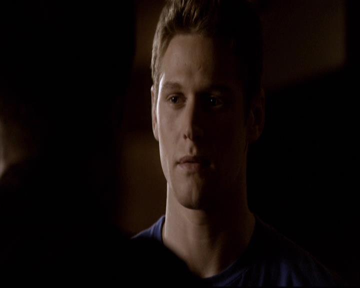 VampireDiariesWorld-dot-org_2x14CryingWolf2144.jpg