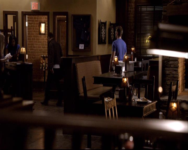 VampireDiariesWorld-dot-org_2x14CryingWolf2151.jpg