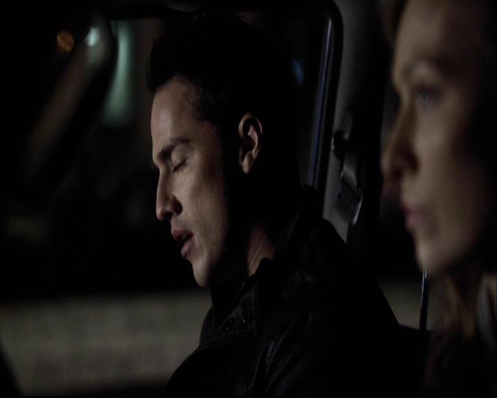 VampireDiariesWorld-dot-org_2x14CryingWolf2198.jpg