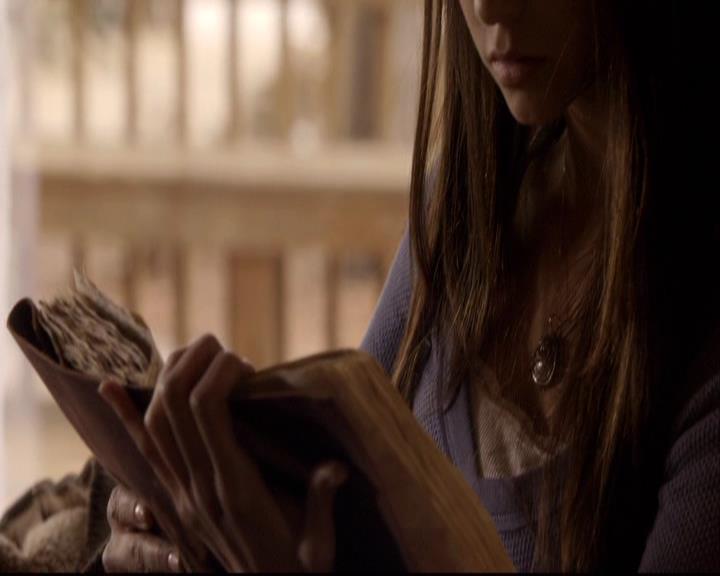 VampireDiariesWorld-dot-org_2x15TheDinnerParty0001.jpg