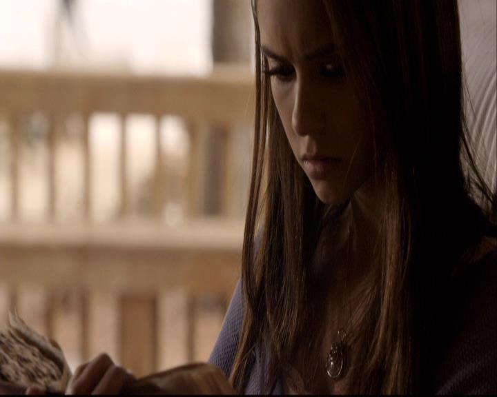 VampireDiariesWorld-dot-org_2x15TheDinnerParty0003.jpg