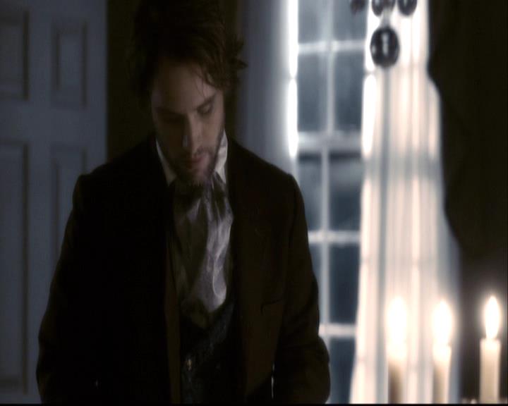 VampireDiariesWorld-dot-org_2x15TheDinnerParty0024.jpg