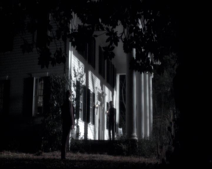 VampireDiariesWorld-dot-org_2x15TheDinnerParty0077.jpg