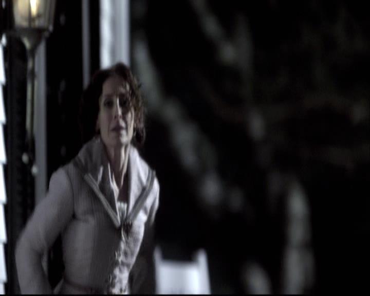 VampireDiariesWorld-dot-org_2x15TheDinnerParty0090.jpg