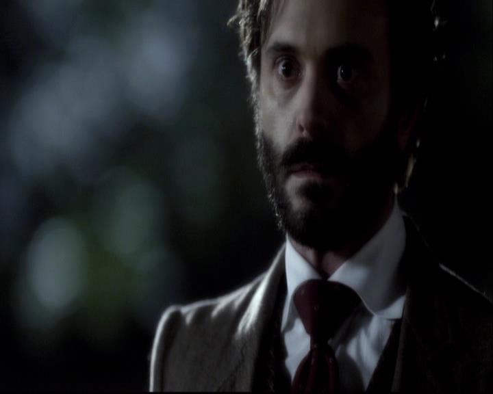 VampireDiariesWorld-dot-org_2x15TheDinnerParty0107.jpg